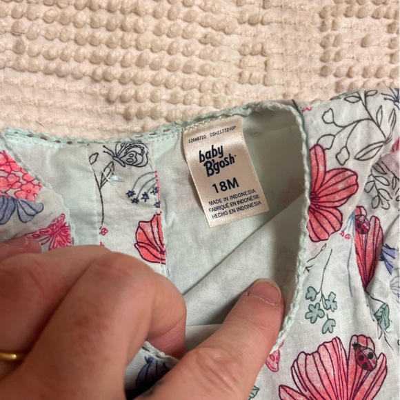 Bundle of baby girl dresses and clothes 18mo - Picture 3 of 16